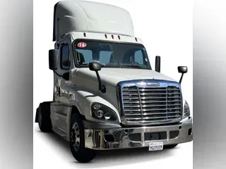 2016 Freightliner Cascadia