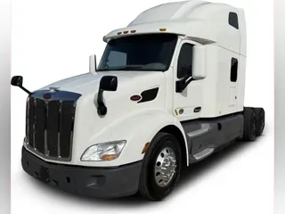 2021 Peterbilt 579