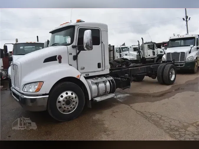 2018 KENWORTH T370