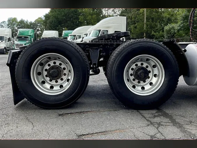 2019 INT LT625 6x4