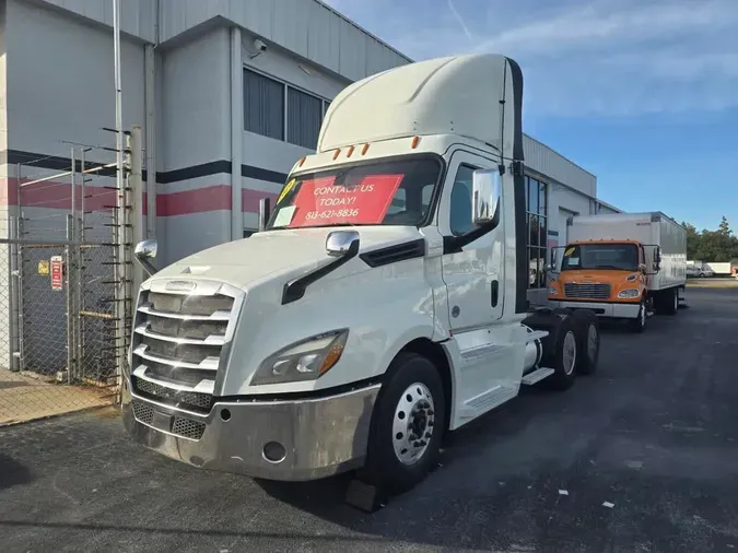2019 FREIGHTLINER/MERCEDES NEW CASCADIA PX12664