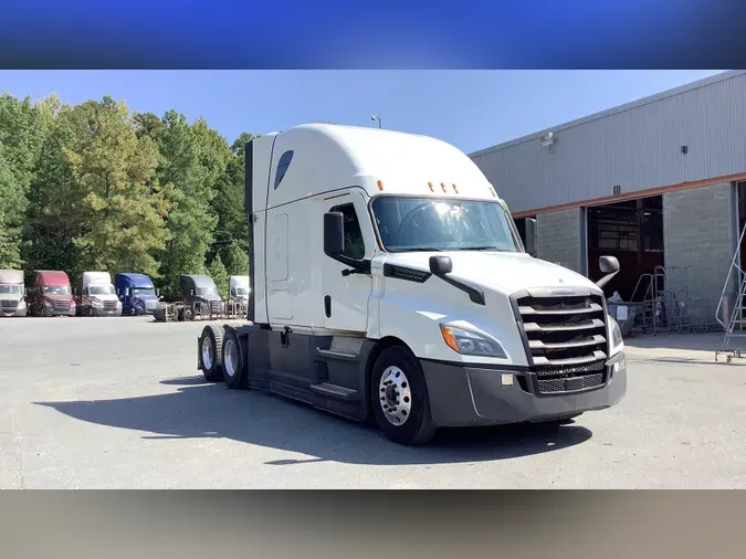 2021 Freightliner Cascadia 126a2d0cca817ccaf75d8f031139bb96301