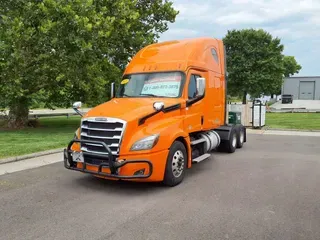 2019 FREIGHTLINER NEW CASCADIA PX12664