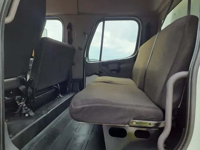 2016 FREIGHTLINER/MERCEDES M2 106a2d5be117b3e6b4eeadfec2df77a0a75