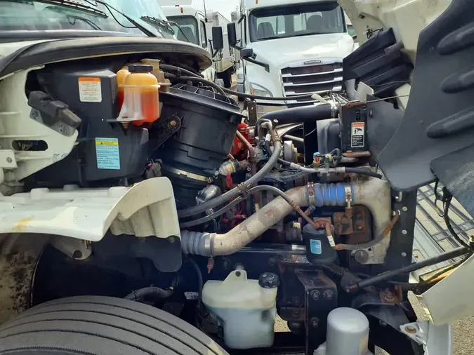 2019 FREIGHTLINER/MERCEDES M2 106a2dbc36981b8857f31b9304a9deac1cc