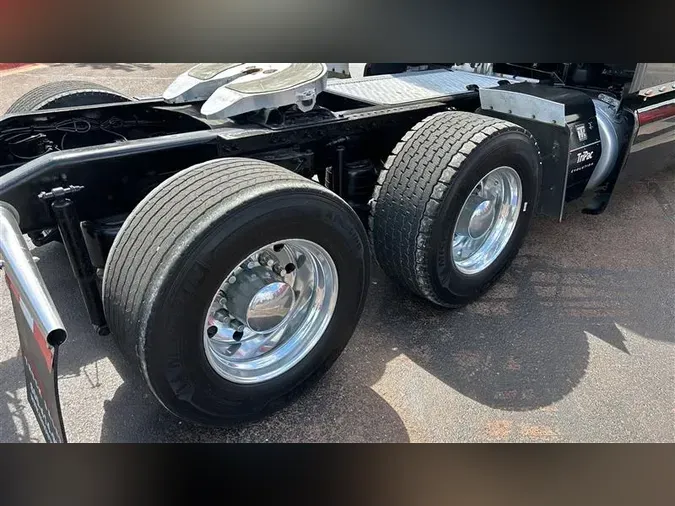 2020 PETERBILT 579