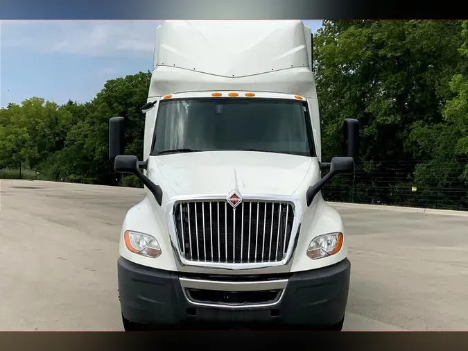 2021 INT LT625 6x4