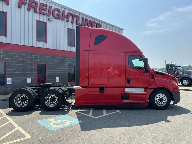 2022 Freightliner Cascadia&reg;