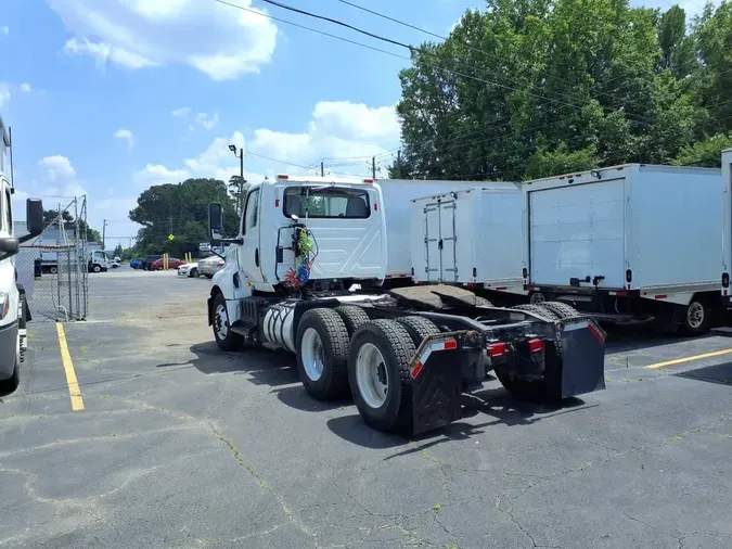 2018 NAVISTAR INTERNATIONAL LT625 DAYCAB T/A
