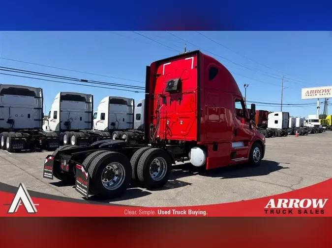 2022 FREIGHTLINER CA126