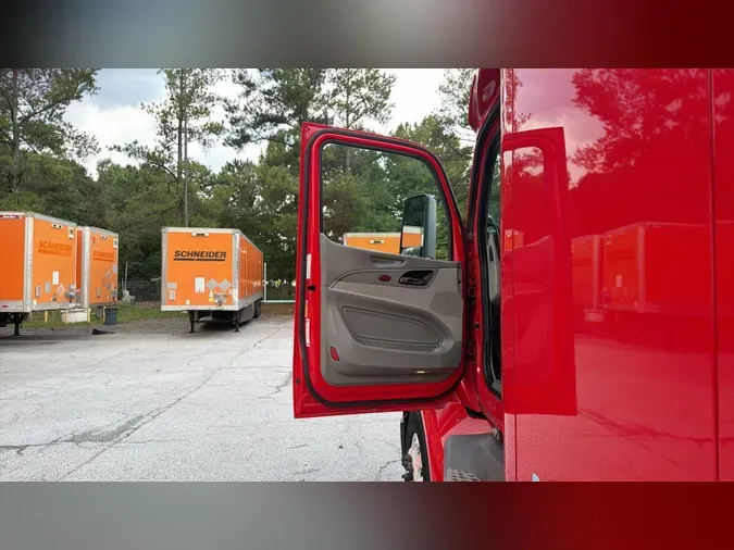 2021 Peterbilt 579