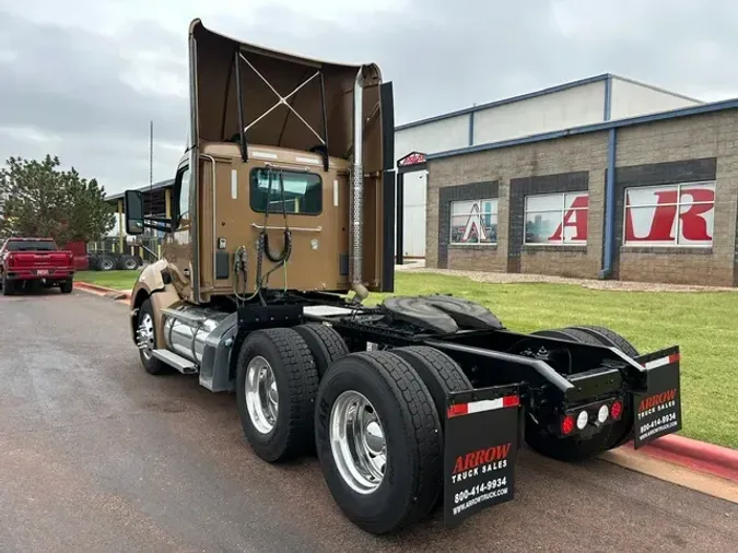2022 KENWORTH T680