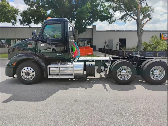 2022 Peterbilt 579