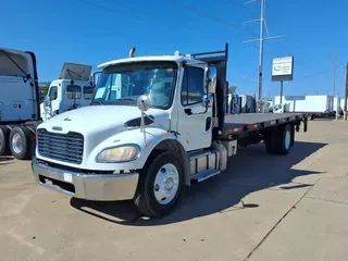 2019 FREIGHTLINER/MERCEDES M2 106