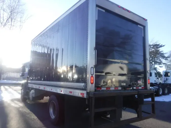 2019 FREIGHTLINER/MERCEDES M2 106