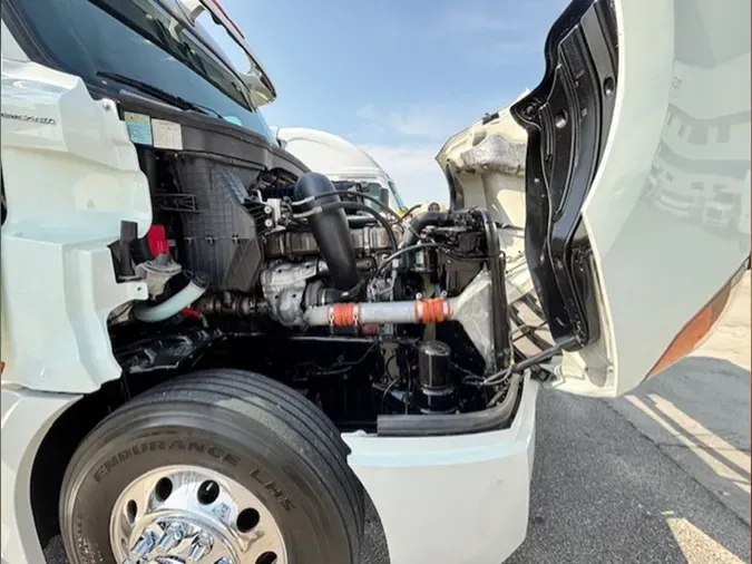 2020 Freightliner PT126SLP