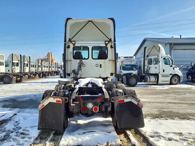 2019 FREIGHTLINER/MERCEDES CASCADIA 125