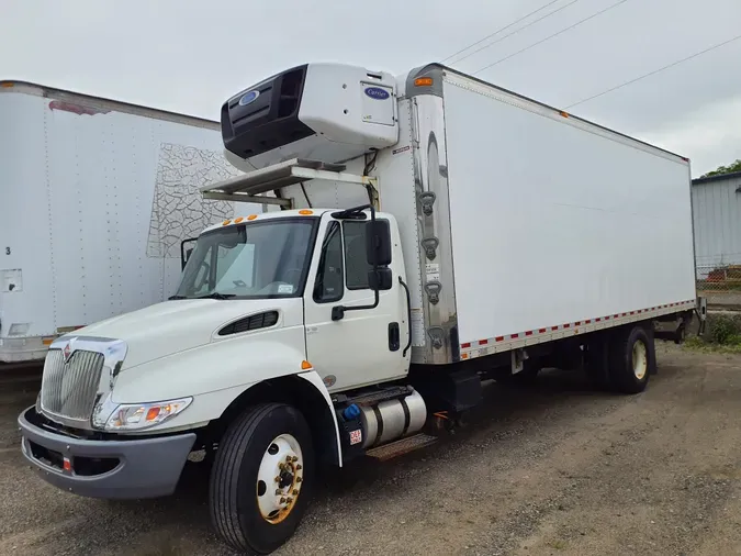 2017 NAVISTAR INTERNATIONAL 4300