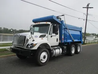  INTERNATIONAL 7400 6X4