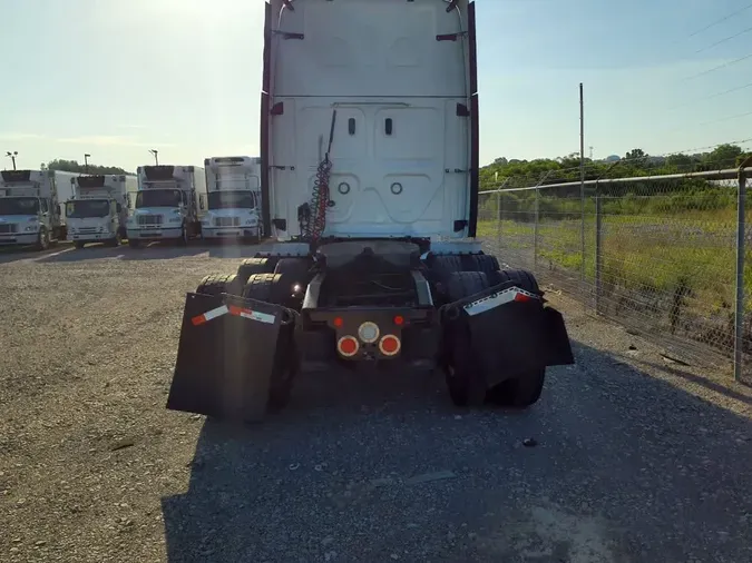 2019 FREIGHTLINER NEW CASCADIA PX12664