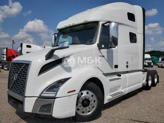 2024 VOLVO VNL64T760