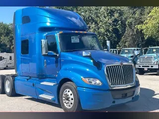 2022 INT LT625 6x4