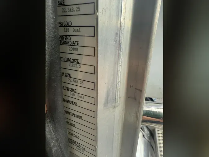 2018 Peterbilt 348a30d1424029619728de5f25cc52c4f13