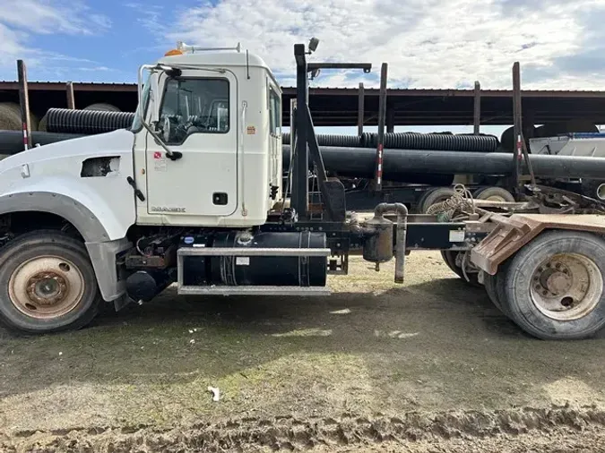 2014 MACK GRANITE GU713