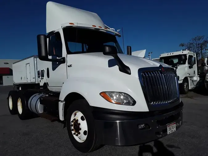 2019 NAVISTAR INTERNATIONAL LT625 DAYCAB T/A