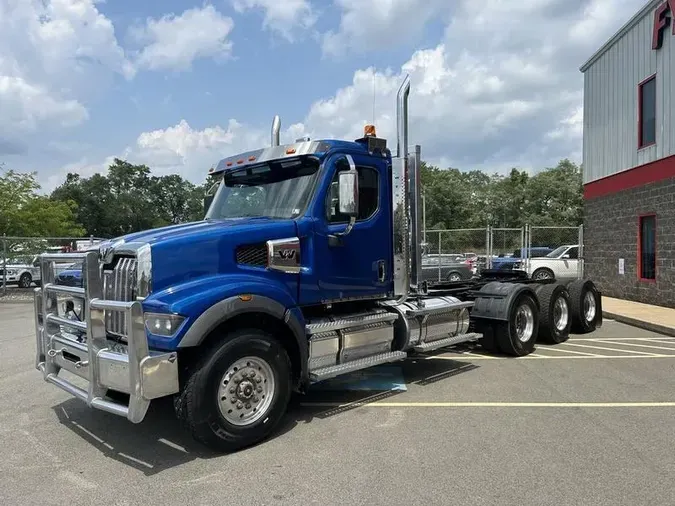 2023 Western Star 49X