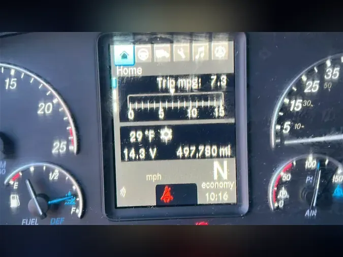 2023 Freightliner Cascadia 126