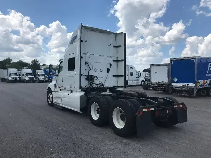 2019 International LT625