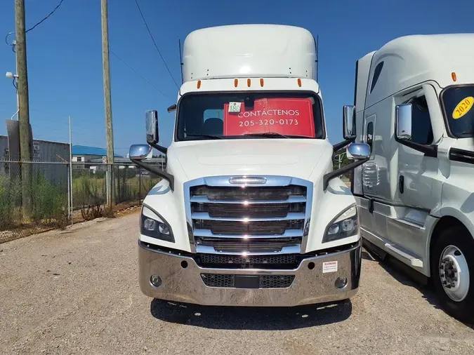 2019 FREIGHTLINER NEW CASCADIA 126