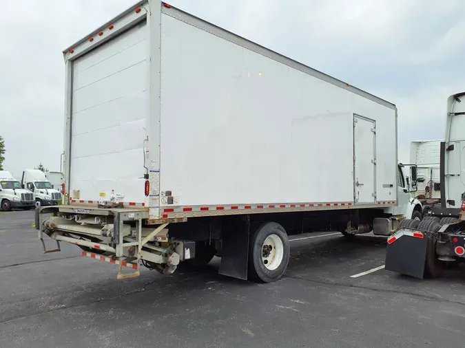 2019 FREIGHTLINER/MERCEDES M2 106