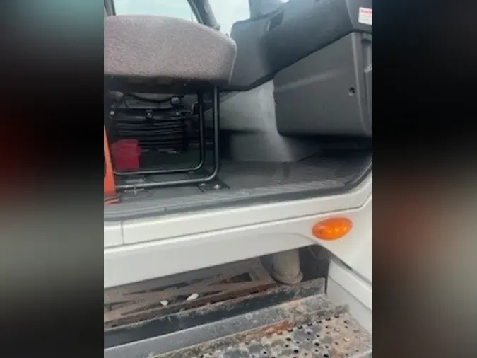 2019 NAVISTAR INTERNATIONAL LT625 DAYCAB T/A