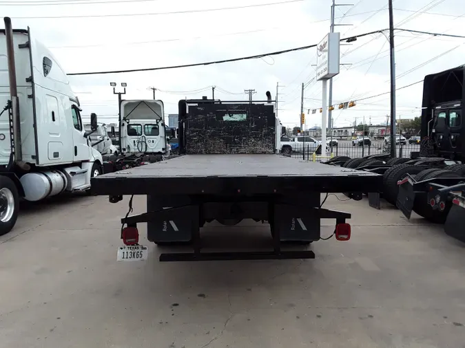 2018 PETERBILT 337