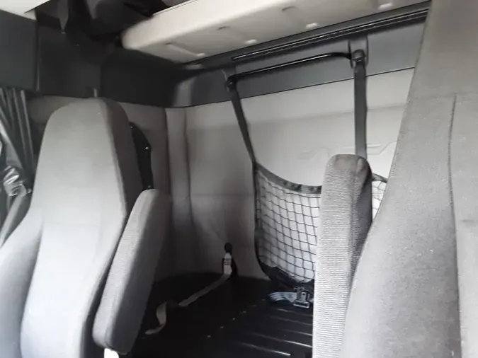 2020 FREIGHTLINER NEW CASCADIA 116