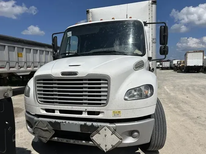 2015 FREIGHTLINER BUSINESS CLASS M2 106