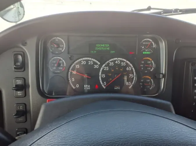 2020 FREIGHTLINER/MERCEDES M2 106