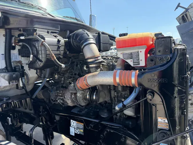 2021 Peterbilt 567