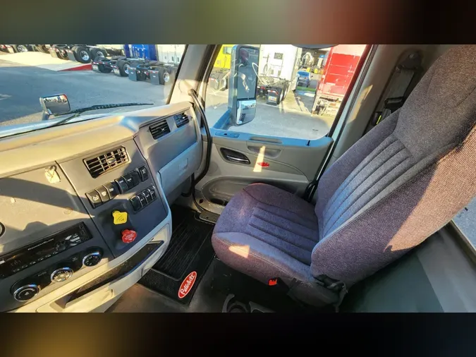 2020 Peterbilt 579
