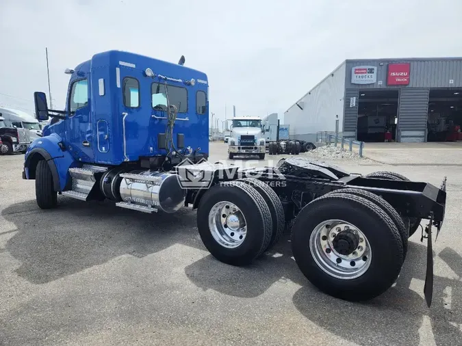 2018 KENWORTH T880