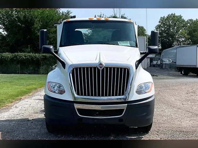 2021 INT LT625 6x4
