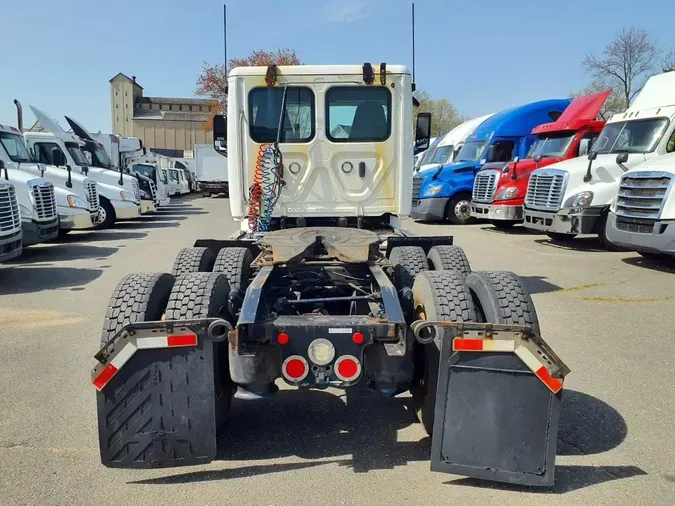 2019 FREIGHTLINER/MERCEDES NEW CASCADIA PX12664