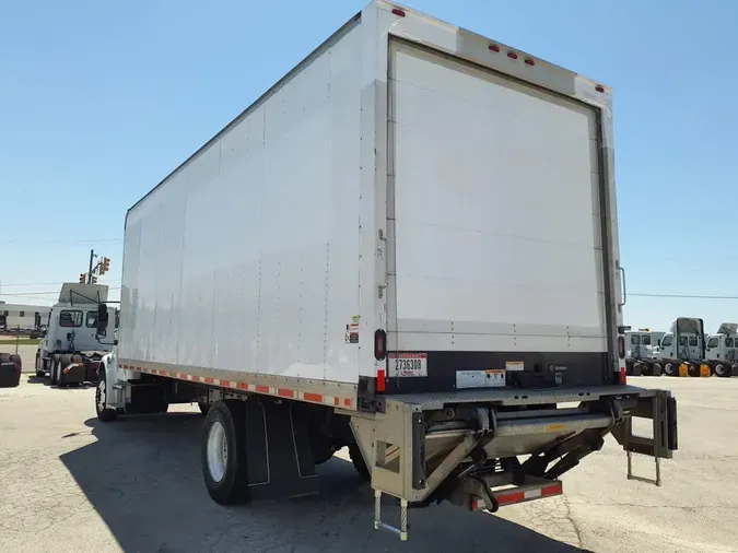 2019 FREIGHTLINER M2 106