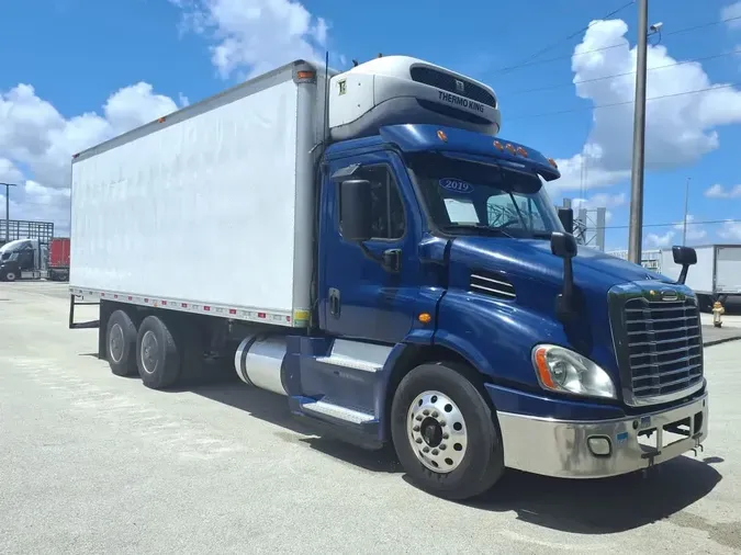 2019 FREIGHTLINER/MERCEDES CASCADIA 113" DAYCABa331fa035e51ce8a444241fe31601a5e