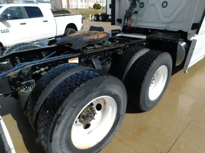 2020 Freightliner Cascadia