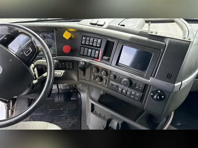2019 VOLVO VNR400a33c339905a487a09a10e65979d1389f