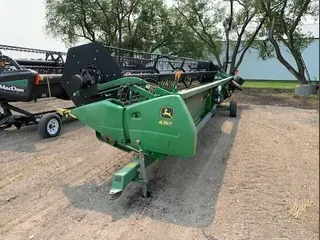 2009 John Deere 635F