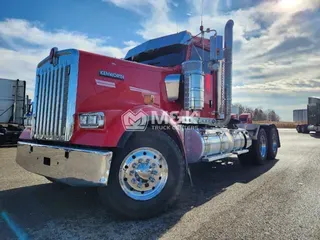 2022 KENWORTH W900L